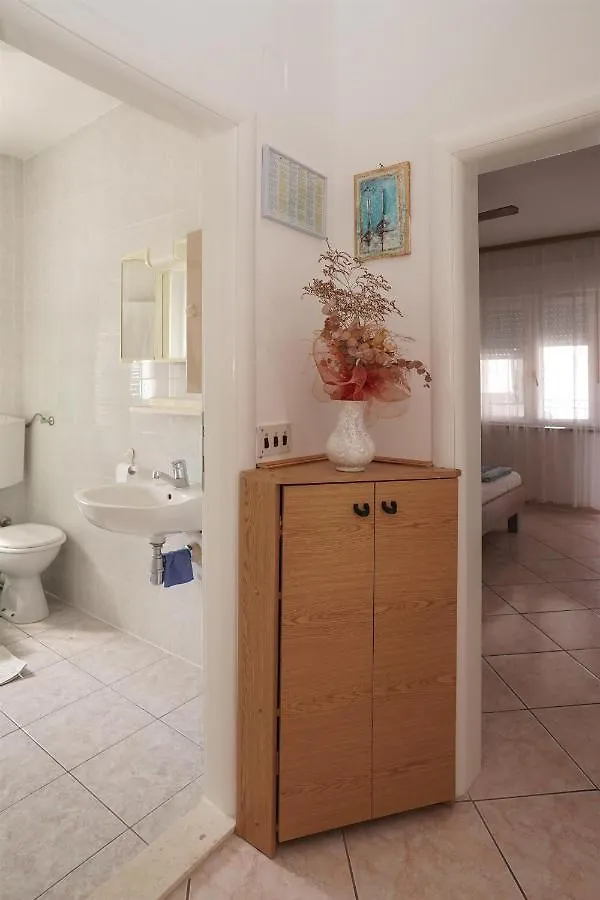 Apartments Mare Trogir